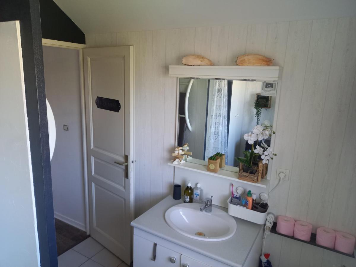 Chrismarie Apartment Bois-Guillaume Екстериор снимка