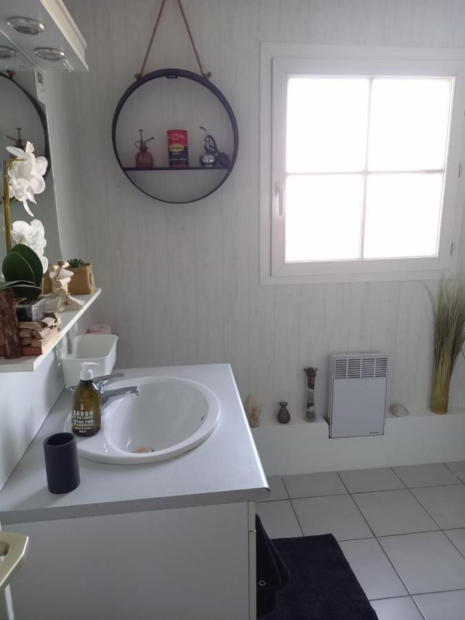 Chrismarie Apartment Bois-Guillaume Екстериор снимка